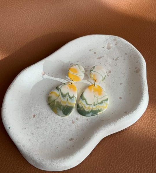 Жіночі сережки з полімерної глини овальні літній бриз