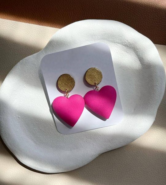 Жіночі сережки рожево-золоті сердечка полімерна глина