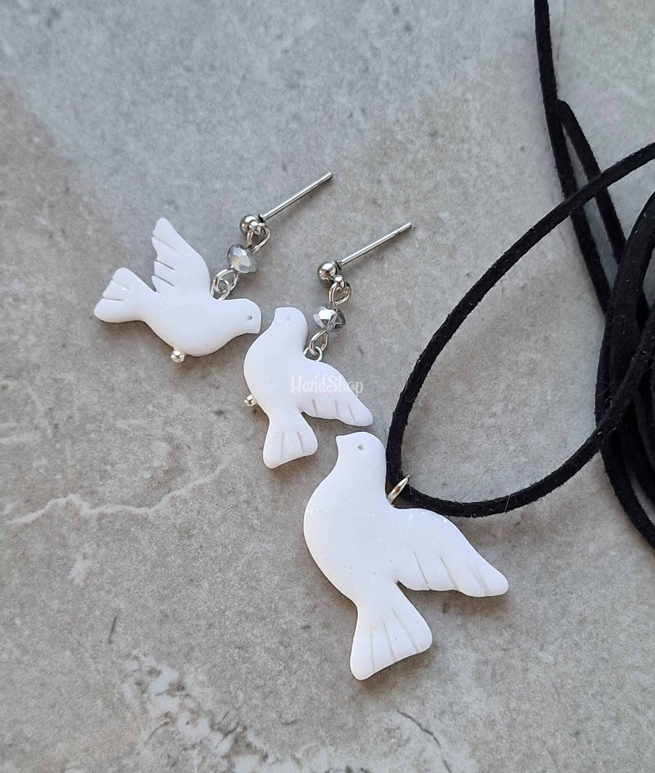 Комплект сережки та кулон горлиці з полімерної глини Комплект сережки та кулон горлиці з полімерної глини