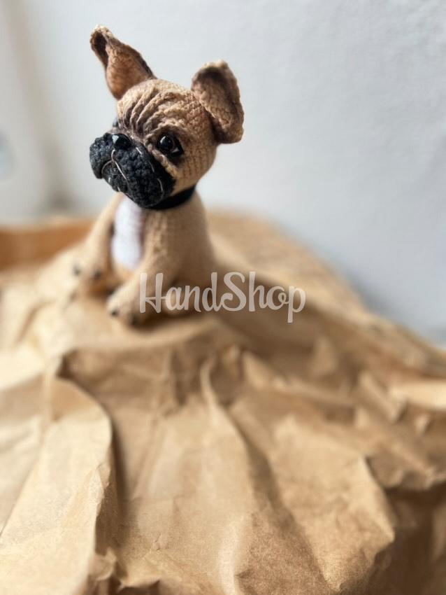 Авторська іграшка в'язаний пес французький бульдог Авторська іграшка в'язаний пес французький бульдог