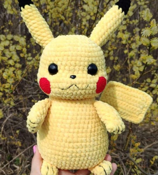 Велика дитяча в'язана іграшка сувенірна Покемон