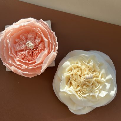 Свічка квітка біла троянда натуральний бджолиний віск