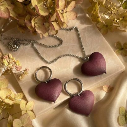 Набір прикрас сережки та кулон серця глина колір марсала