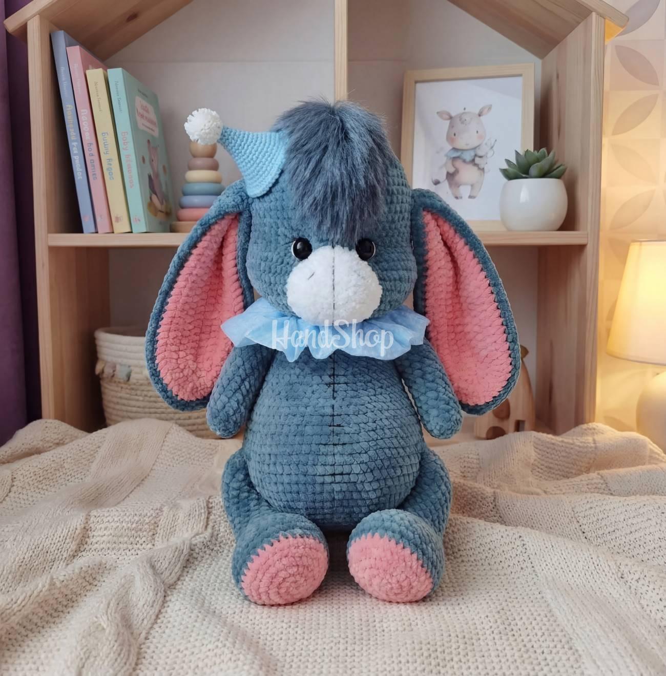 Авторська в’язана м’яка дитяча іграшка Вюслючок Іа сувенір Авторська в’язана м’яка дитяча іграшка Вюслючок Іа сувенір