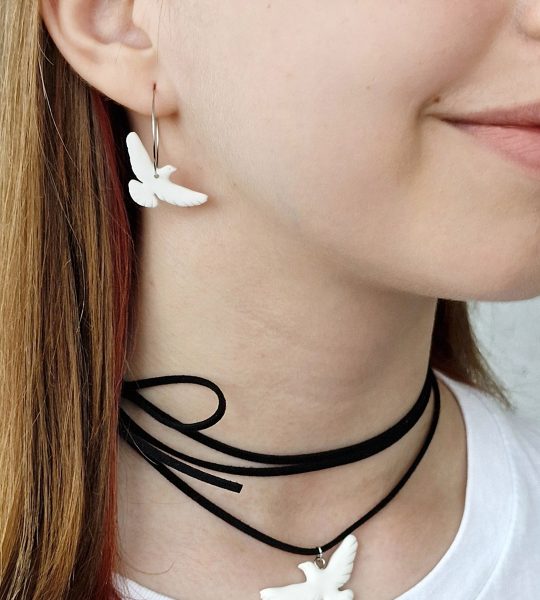 Набір прикрас сережки та кулон пташки голубки зі глини