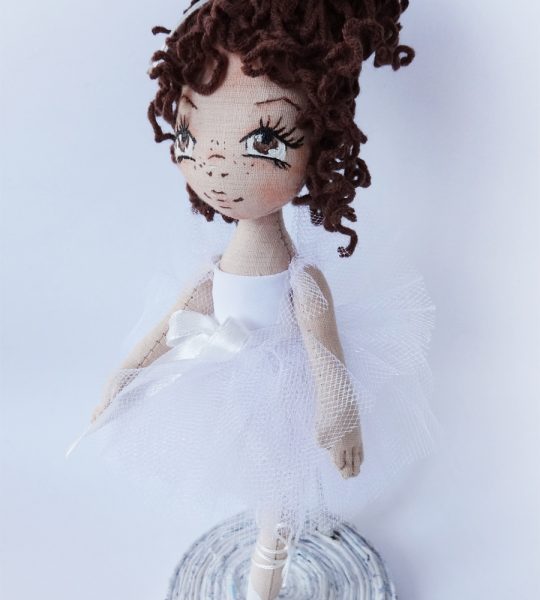 Кукла на подставке авторская балерина