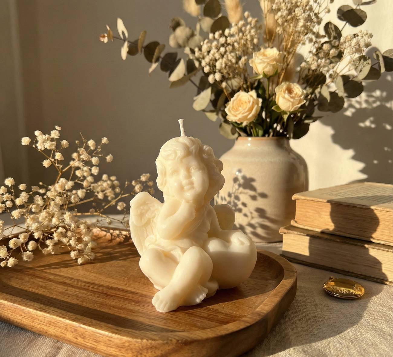 Подарунок, наповнений теплом і коханням: свічка ручної роботи «Купідон» як символ щирих почуттів на 14 лютого