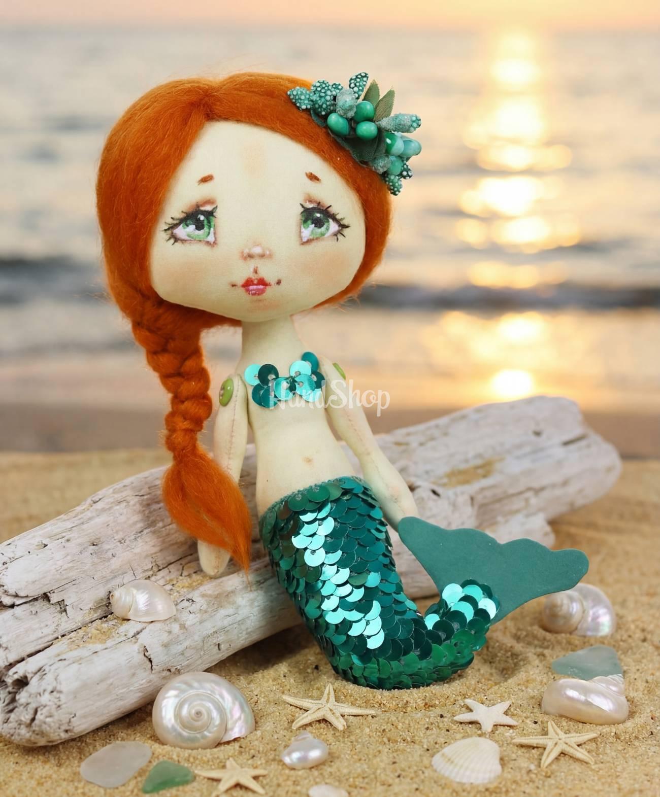 Інтер’єрна маленька лялька сувенірна рудоволоса русалочка Інтер’єрна маленька лялька сувенірна рудоволоса русалочка