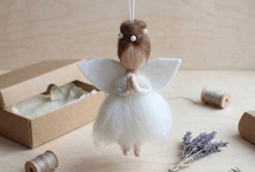 Авторська мініатюрна сувенірна лялька-ангелик балерина - елегантний аксесуар і оберіг гармонії