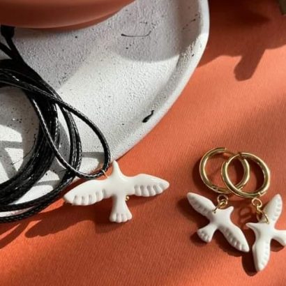 Набір прикрас пташки голубки сережки та кулон глина