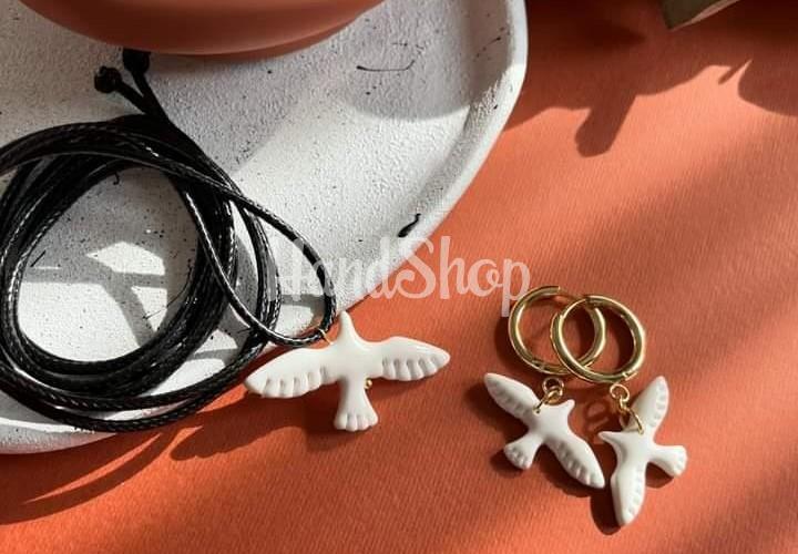 Набір прикрас пташки голубки сережки та кулон глина Набір прикрас пташки голубки сережки та кулон глина