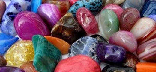 Мода на украшения из натуральных камней возвращается