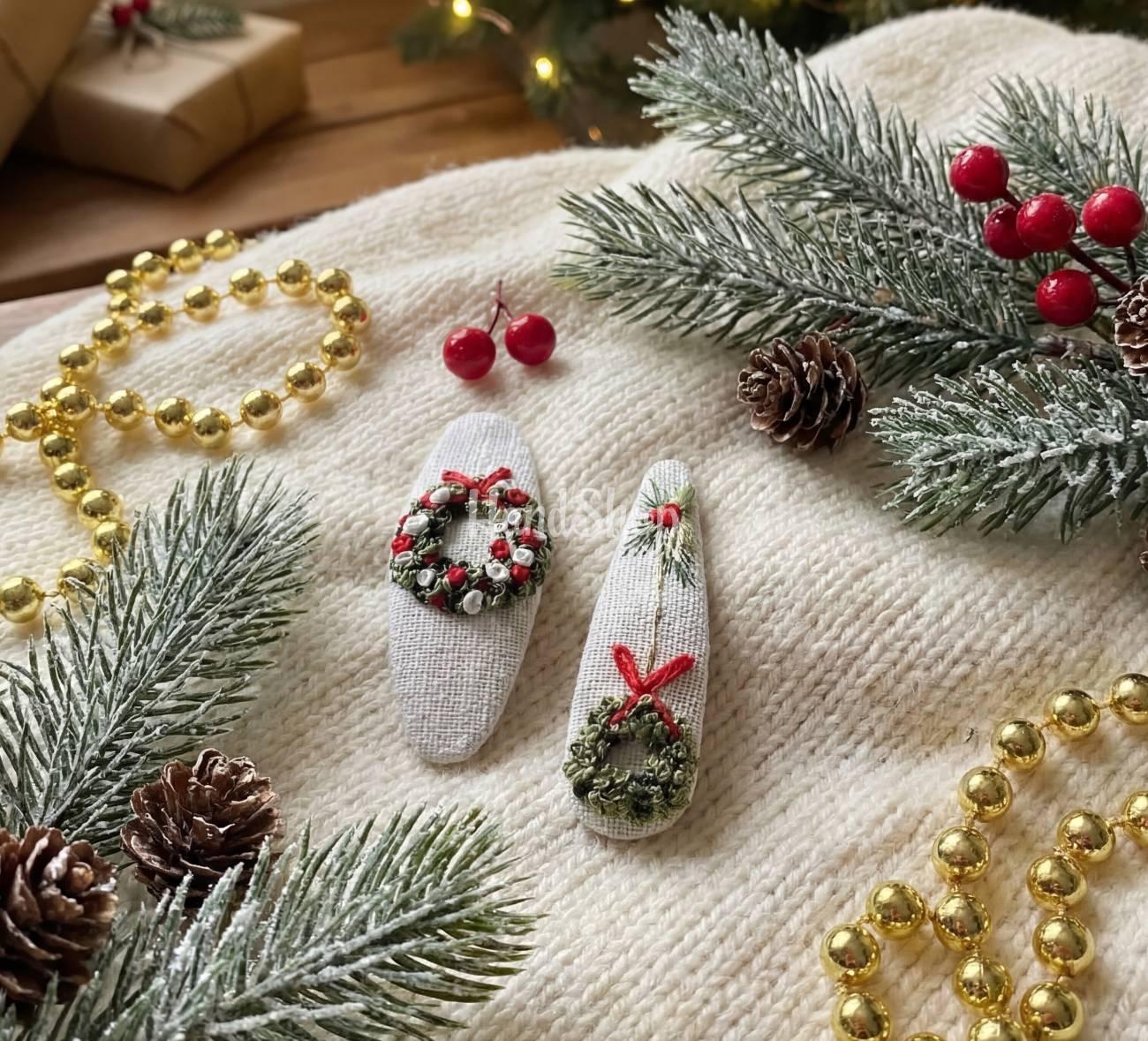 Новорічні заколки віночки різдвяні, ручна вишивка 2 шт! Новорічні заколки віночки різдвяні, ручна вишивка 2 шт!