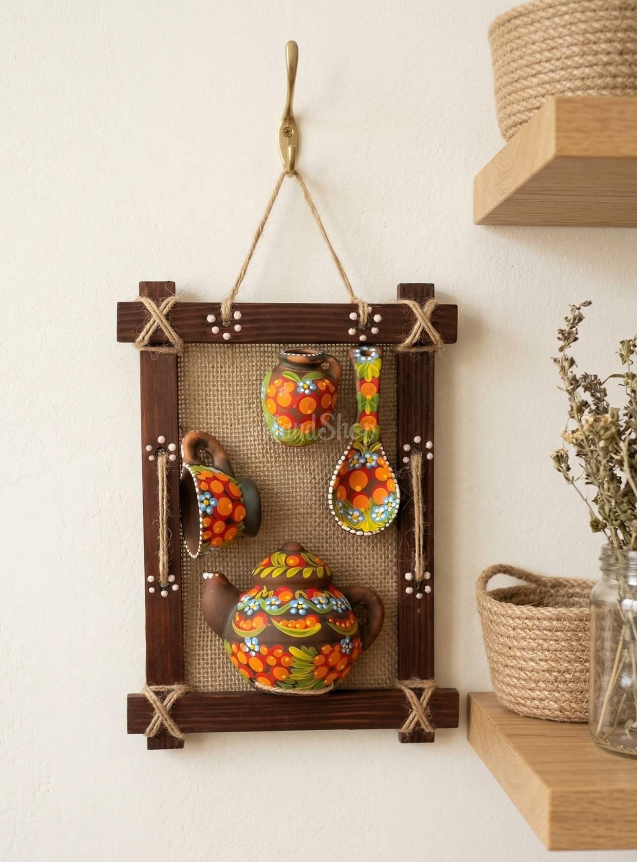 Авторська підвіска панно петриківський розпис дерев'яна рамка Авторська підвіска панно петриківський розпис дерев'яна рамка