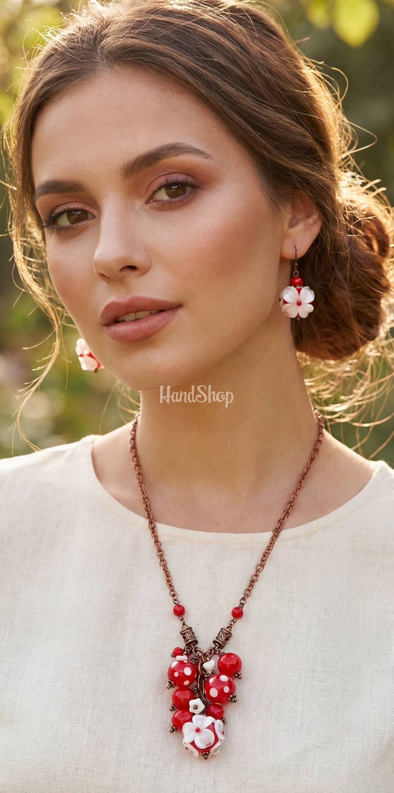 Комплект прикрас сережки та кулон намистини лемпворк скло Комплект прикрас сережки та кулон намистини лемпворк скло