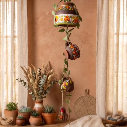 Керамічна підвіска українська хатинка петриківський розпис