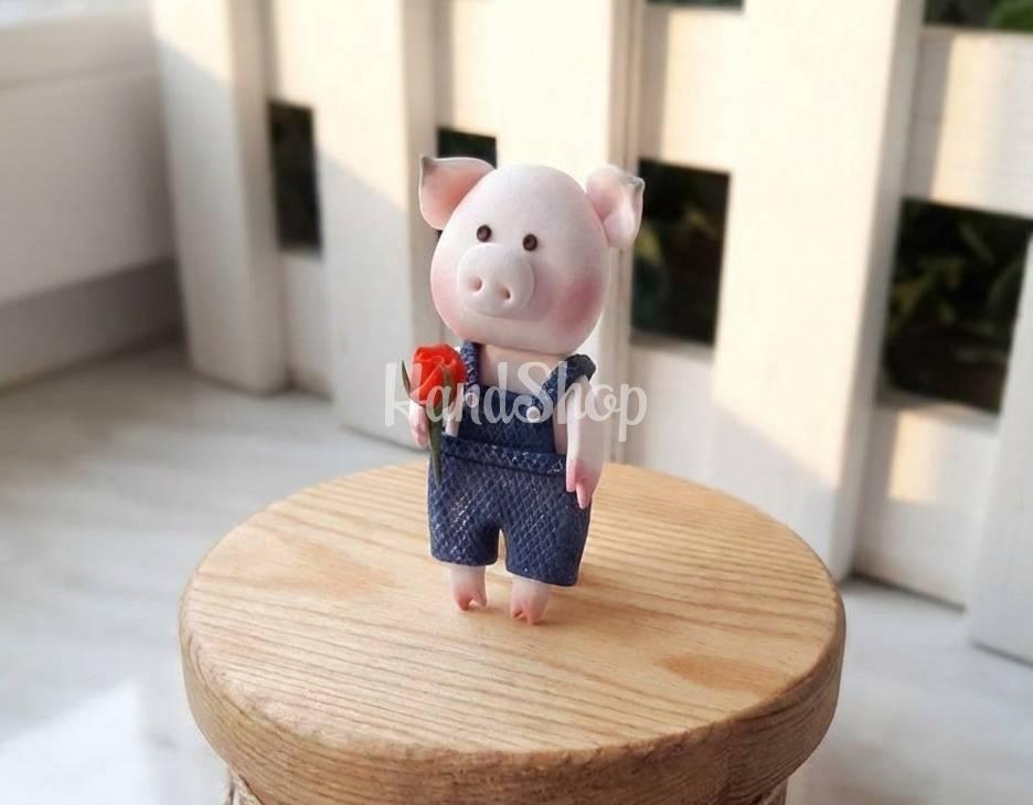 Сувенір магніт свинка валентин джентльмен троянда глина 2026 Сувенір магніт свинка валентин джентльмен троянда глина 2026