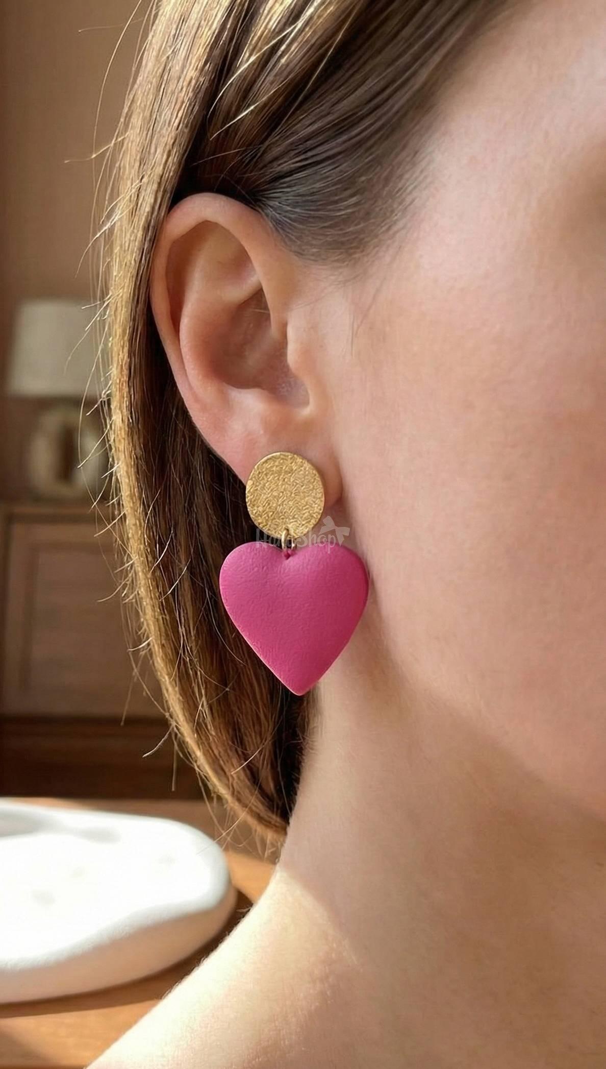 Жіночі сережки рожево-золоті сердечка полімерна глина Жіночі сережки рожево-золоті сердечка полімерна глина