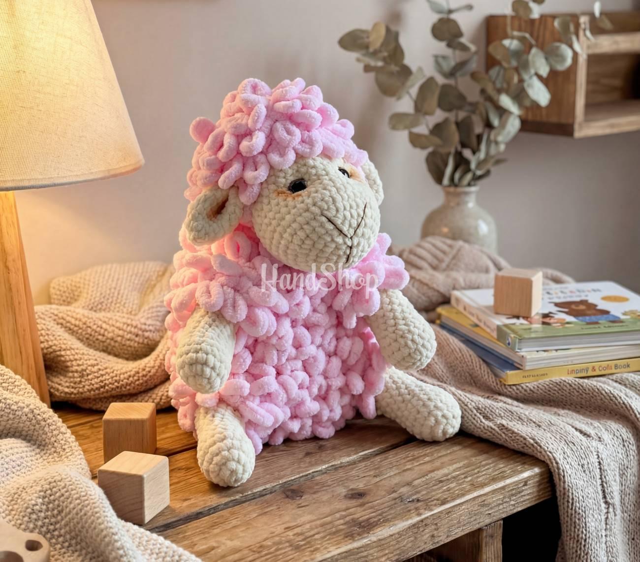 Велика дитяча в’язана іграшка гачком рожева вівця Велика дитяча в’язана іграшка гачком рожева вівця