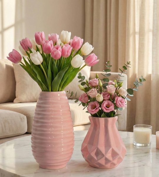 Рожева велика порцелянова ваза ручної роботи для квітів