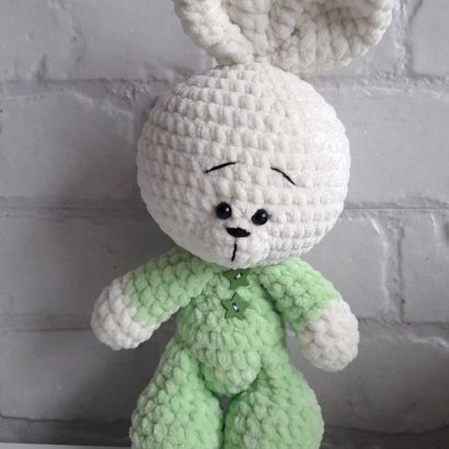 Милый зайка мягкая игрушка своими руками в комбинезоне