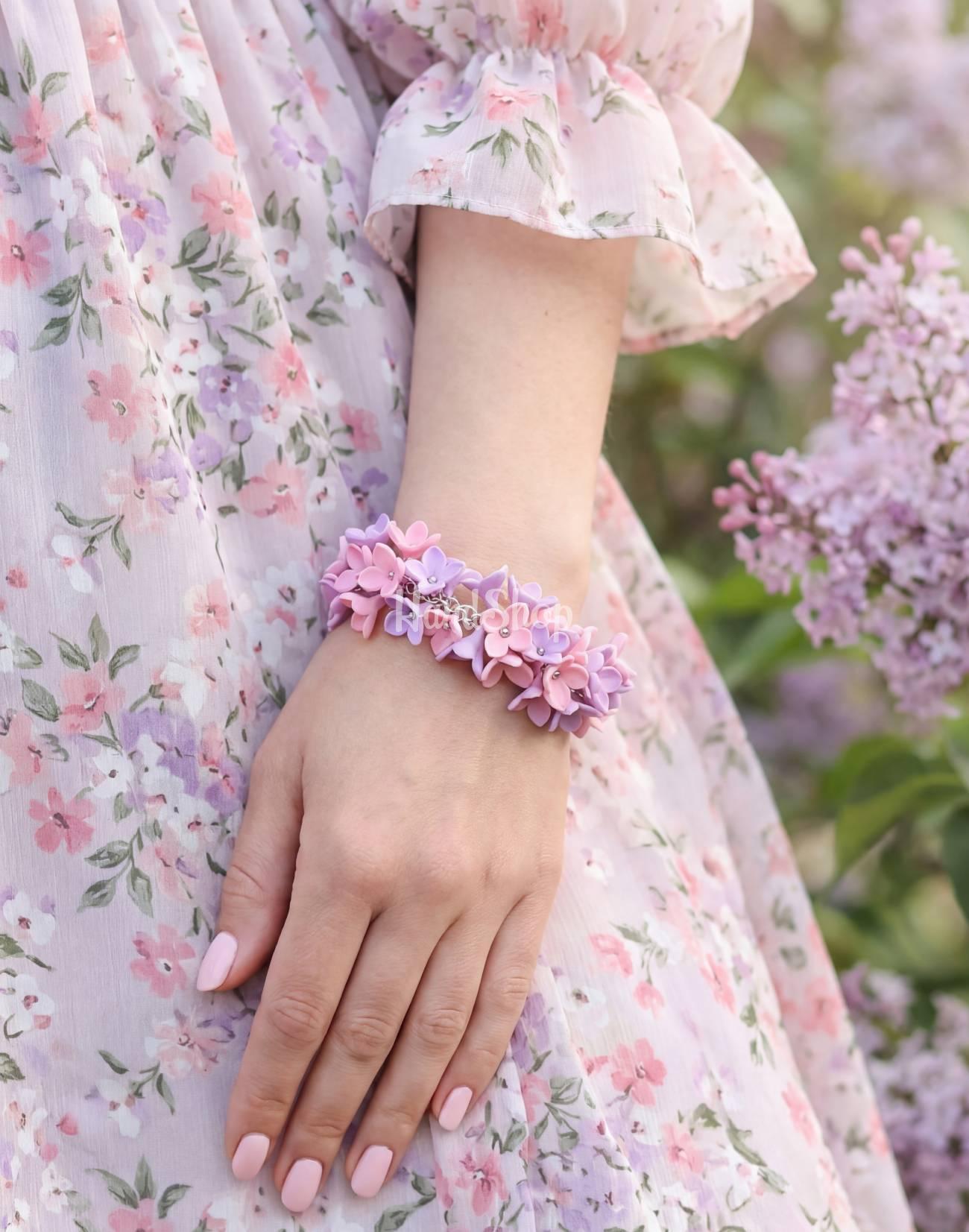 Жіночий браслет квіти бузок з регульованим розміром Жіночий браслет квіти бузок з регульованим розміром