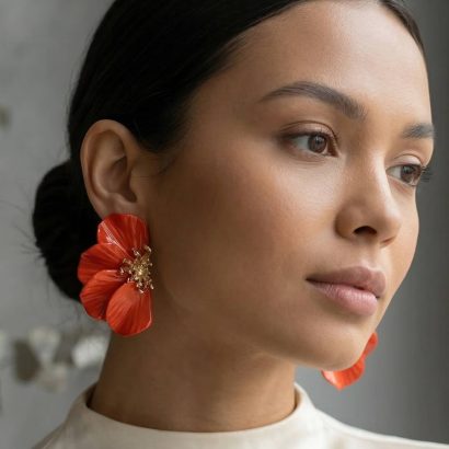 Жіночі сережки квітка половинки глина помаранчеві