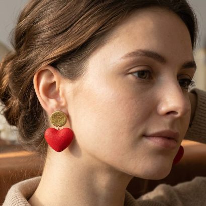 Жіночі сережки червоні сердечка полімерна глина