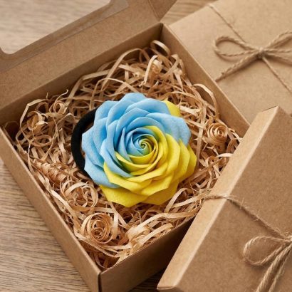 Резинка для волос цветок ручной работы роза Ukraine