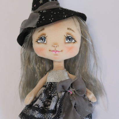 Маленька авторська інтер'єрна сувенірна лялька відьмочка