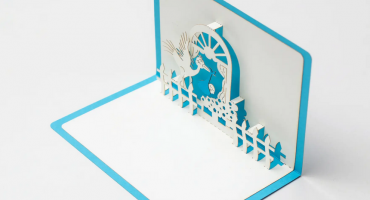 Лелека радості: приголомшлива блакитна 3D листівка ручної роботи для новонародженого хлопчика