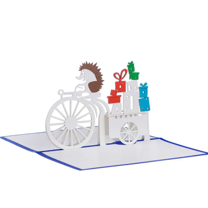 Дитяча 3d вітальна листівка на день народження їжачок в тумані