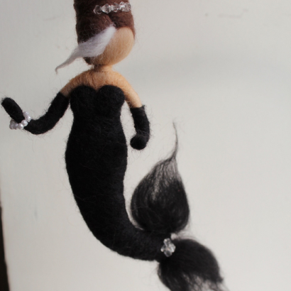 Сувенірна лялька підвіска русалонька lady in black