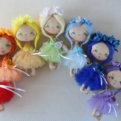 Дитячі міні ляльки іграшкові сувеніри в сукнях (на вибір)