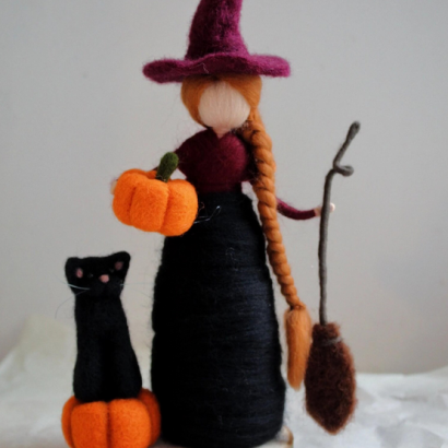 Сувенір лялька відьмочка з шерсті на Halloween (на вибір!)