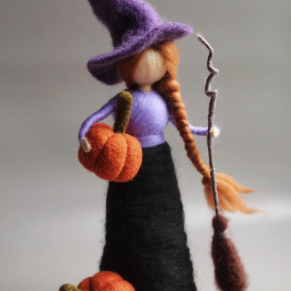 Сувенір лялька відьмочка з шерсті на Halloween (на вибір!)