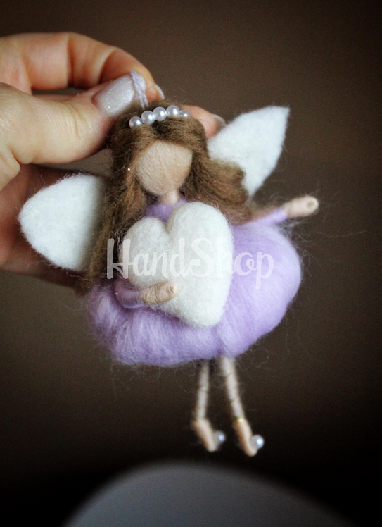 Лялька ангел з крилами підвіска валентинка з сердечком Лялька ангел з крилами підвіска валентинка з сердечком