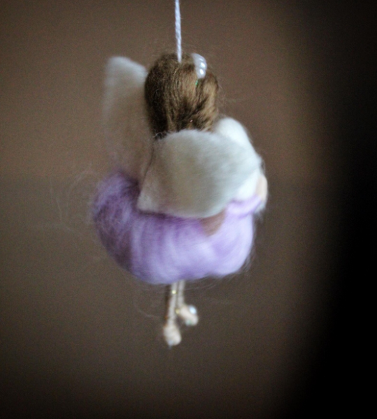 Лялька ангел з крилами підвіска валентинка з сердечком