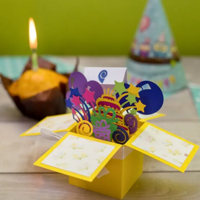 Объёмная открытка/коробочка на день рождения