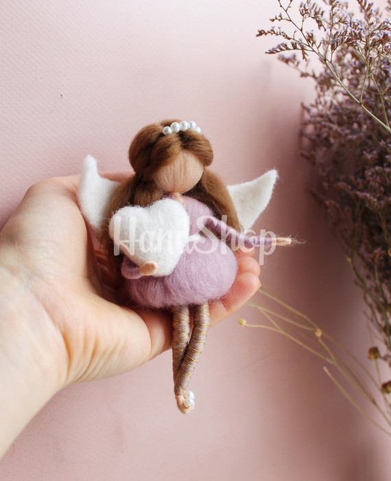 Керамическая тарелка с петриковской росписью от магазина подарков HandShop - это не просто сувенир. Это часть украинской души, воплощенная в художественном изделии, которое будет радовать вас и ваших близких долгие годы. Заказывайте свою авторскую керамическую тарелку от магазина подарков HandShop уже сегодня: https://handshop.com.ua/ и дайте себе кусочек настоящего украинского искусства! Керамическая тарелка с петриковской росписью от магазина подарков HandShop - это не просто сувенир. Это часть украинской души, воплощенная в художественном изделии, которое будет радовать вас и ваших близких долгие годы. Заказывайте свою авторскую керамическую тарелку от магазина подарков HandShop уже сегодня: https://handshop.com.ua/ и дайте себе кусочек настоящего украинского искусства!