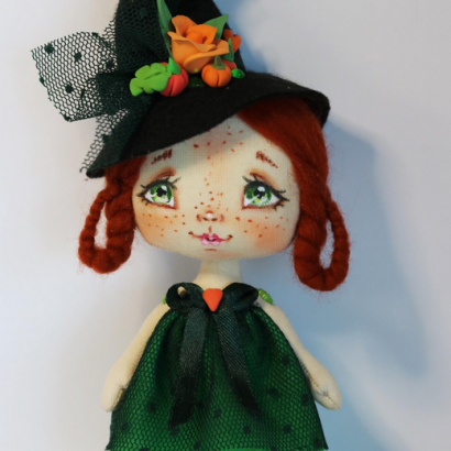 Відьмочка рудоволоса лялька авторська текстильна сувенірна