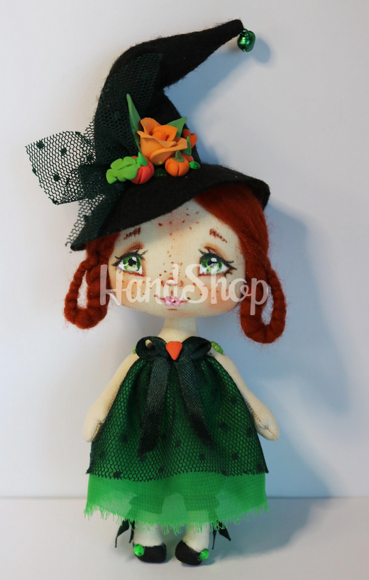 Відьмочка рудоволоса лялька авторська текстильна сувенірна Відьмочка рудоволоса лялька авторська текстильна сувенірна