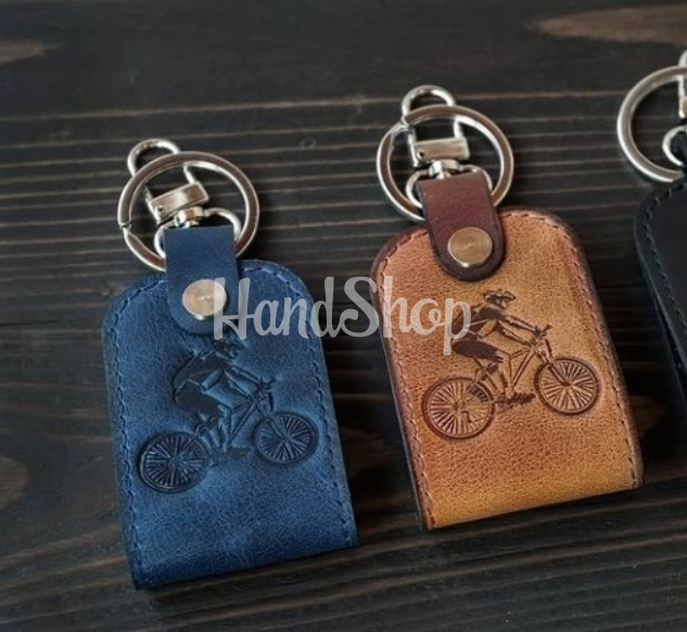Чоловічий брелок для ключів натуральна шкіра велосипедист Чоловічий брелок для ключів натуральна шкіра велосипедист