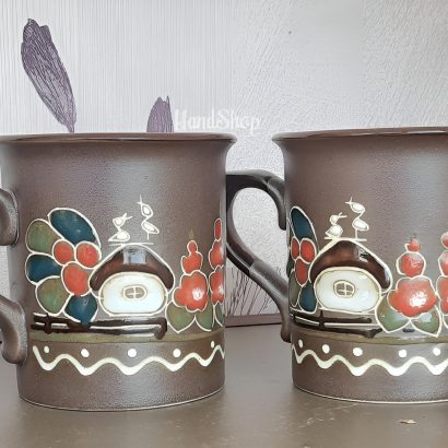 Керамічна чашка хатинка, лелеки, мальви ручний розпис
