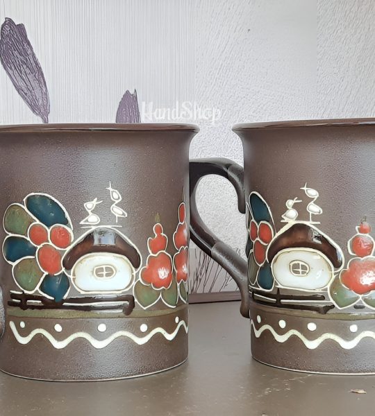 Керамічна чашка хатинка, лелеки, мальви ручний розпис