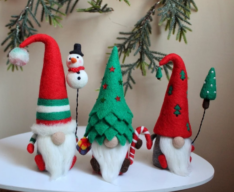 Різдвяні гномики валяні з вовни ручної роботи: ідеальний подарунок для рідних на зимові свята 2026
