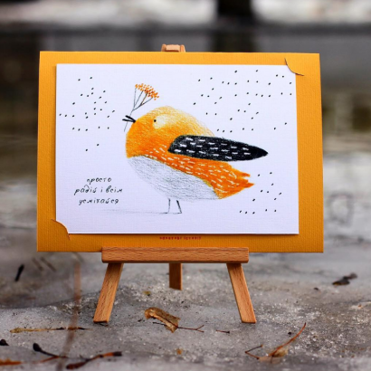 Женская авторская птичка с цветами открытка