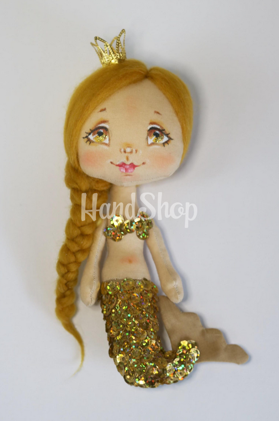 Новорічна сувенірна лялька русалочка з короною Новорічна сувенірна лялька русалочка з короною