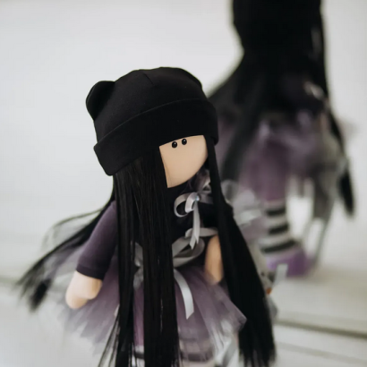 Авторська сувенірна ігрова лялька тільда з серіалу Wednesday Addams