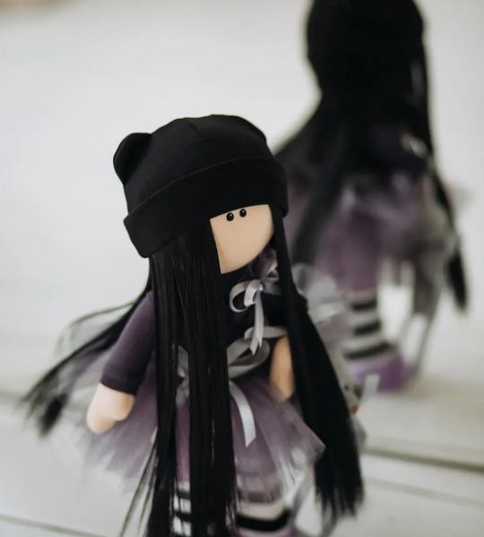 Авторська сувенірна ігрова лялька тільда з серіалу Wednesday Addams